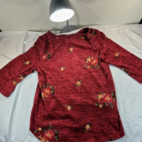 NWOT Fig & Flower Burgundy Floral Embroidered Tie-Front Knit Cardigan Blouse 2X - Picture 5 of 10